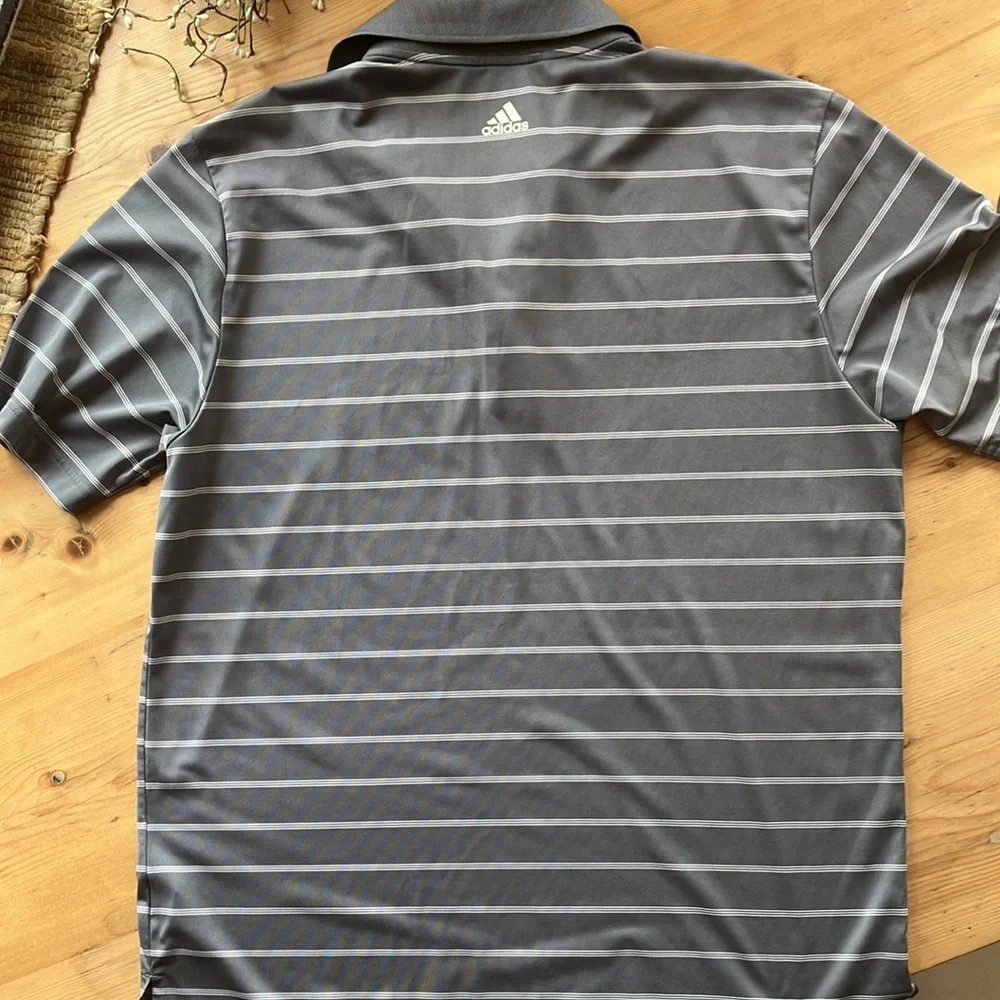Adidas Puremotion Men’s Med Golf Shirt Gray and White Stripe